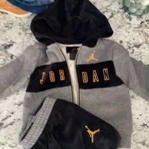 Jordan baby sweatsuit